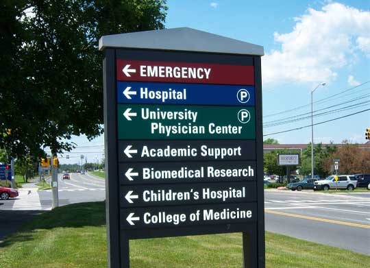 Healthcare-Hospital-Signage